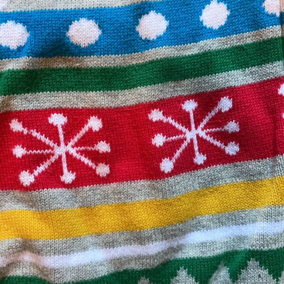 Classic Disney Mickey Sweater! 7/8 - Picture 4 of 5